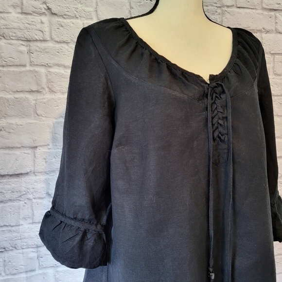 Lane Bryant black linen blend 3/4 sleeve criss cross tie front scoop neck top - Picture 5 of 9